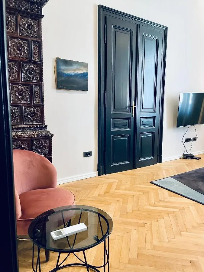Yacht Club Residence Opatija 0*,